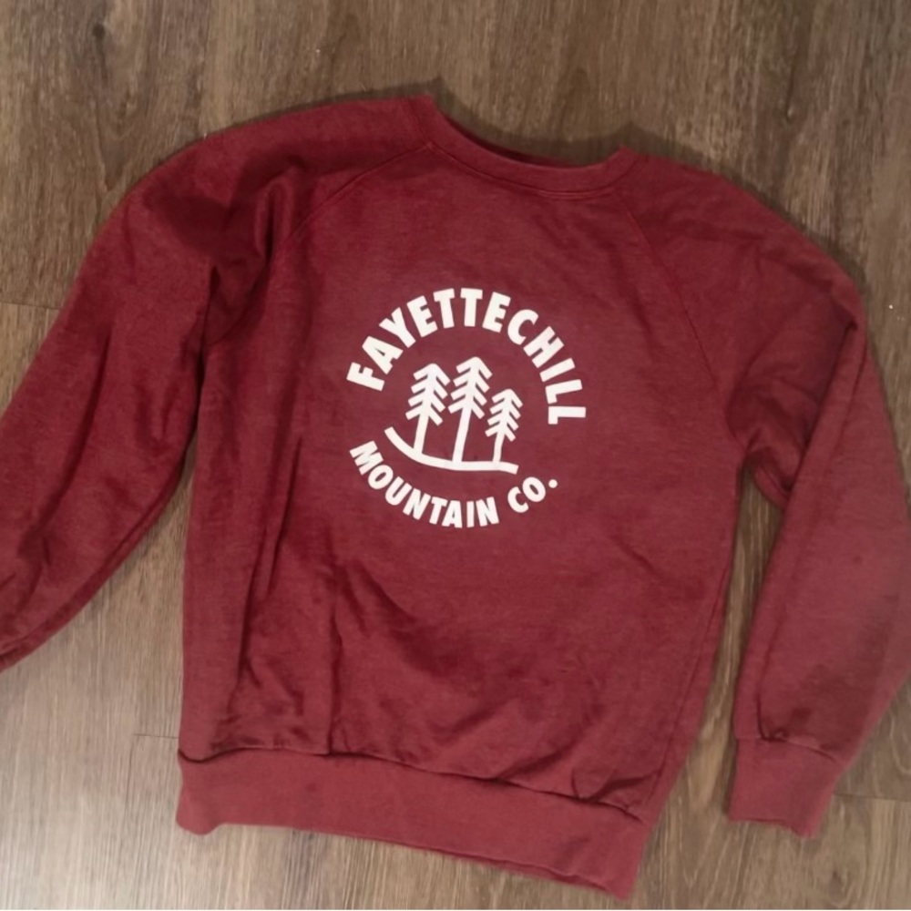 Fayettechill Sweatshirt Small mountain adventure